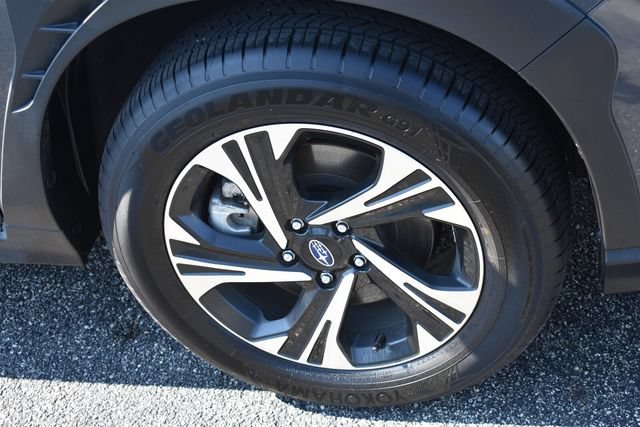 Used 2024 Subaru Crosstrek 2.0i Premium AWD/4WD image 11