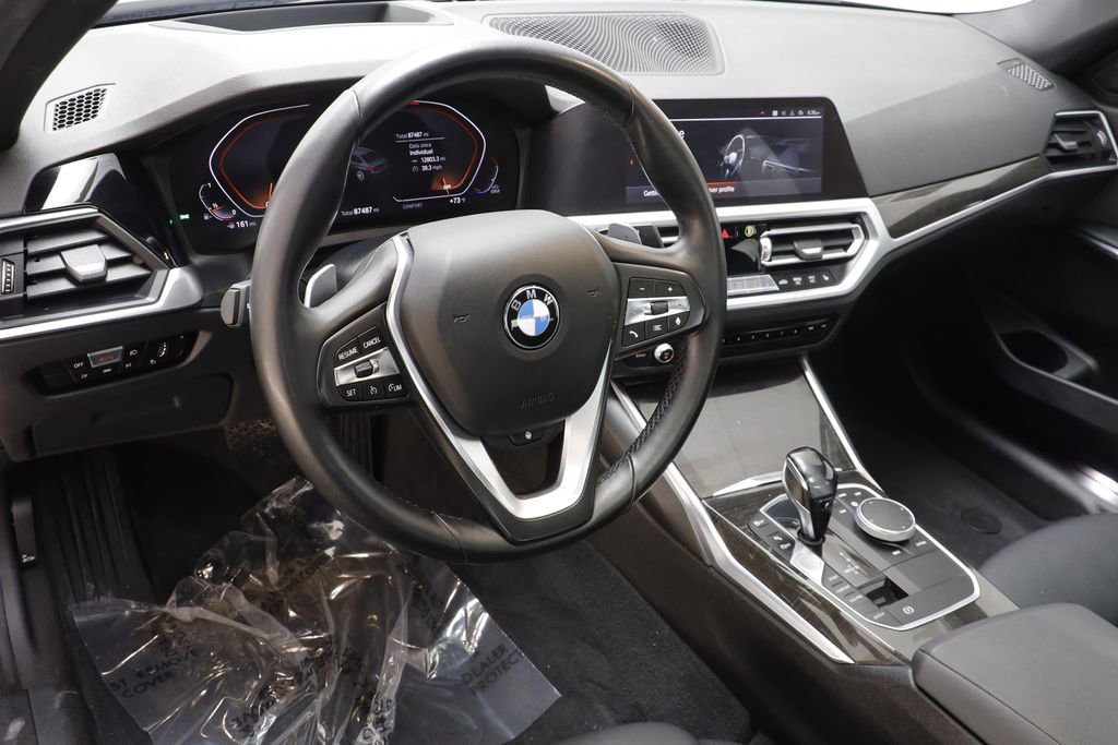 Used 2019 BMW 330i xDrive Sedan w/ Premium Package image 7