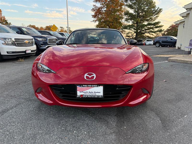 Used 2016 MAZDA MX-5 Miata Club image 2