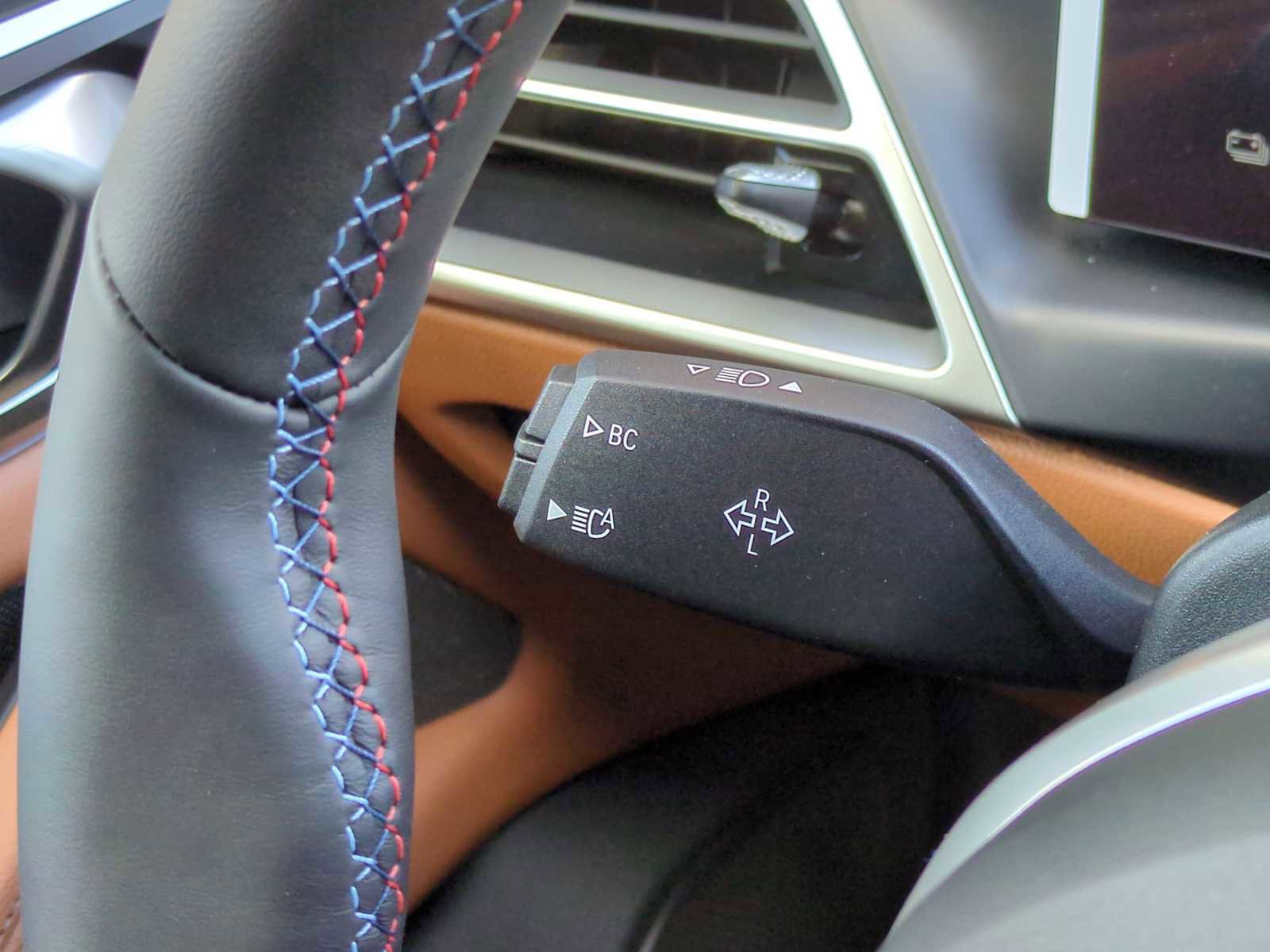 New 2025 BMW i4 M50 w/ Premium Package image 28