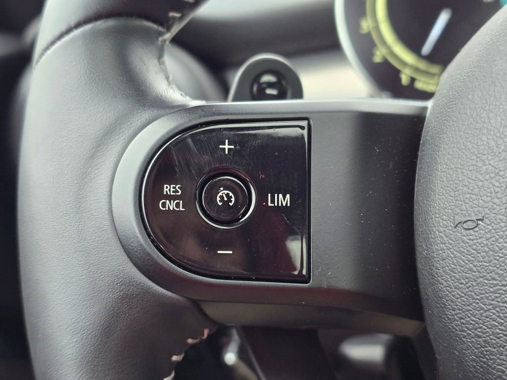 Used 2023 MINI Cooper S image 30