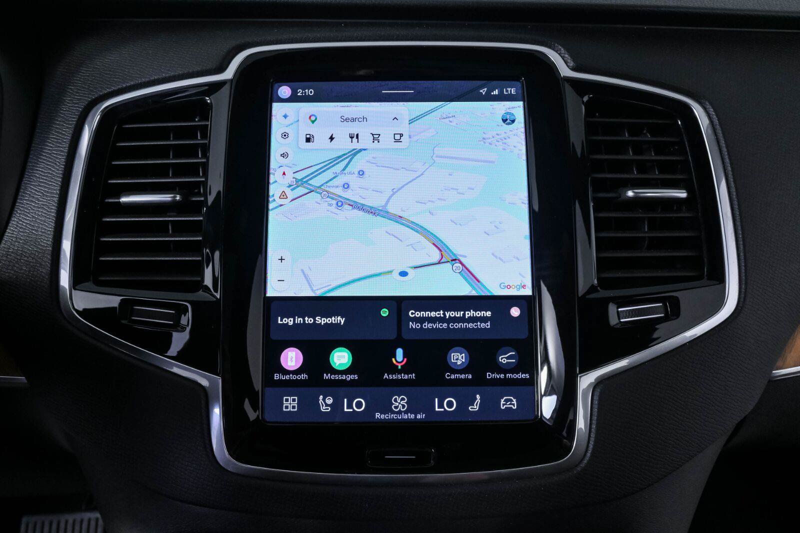 Certified 2024 Volvo XC90 T8 Plus w/ Protection Package Premier AWD/4WD image 14