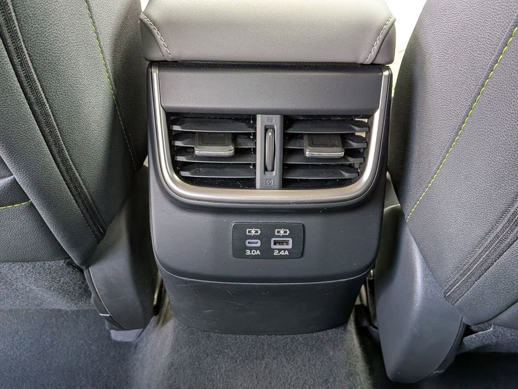 Used 2025 Subaru Outback Onyx Edition image 27