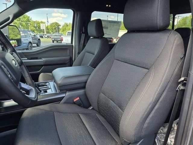 New 2025 Ford F150 XLT w/ Equipment Group 302A MID image 22