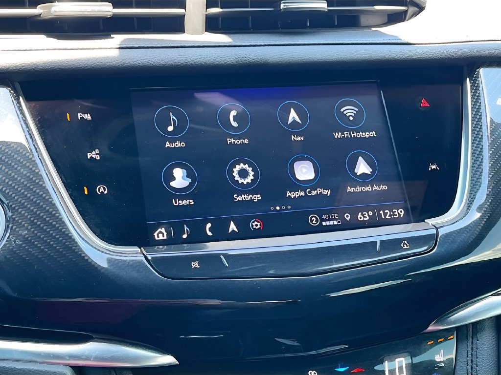 Used 2024 Cadillac XT6 Sport w/ Technology Package AWD/4WD image 36