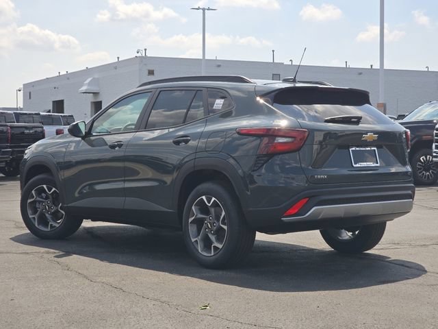 New 2026 Chevrolet Trax LT w/ LT Convenience Package FWD image 14