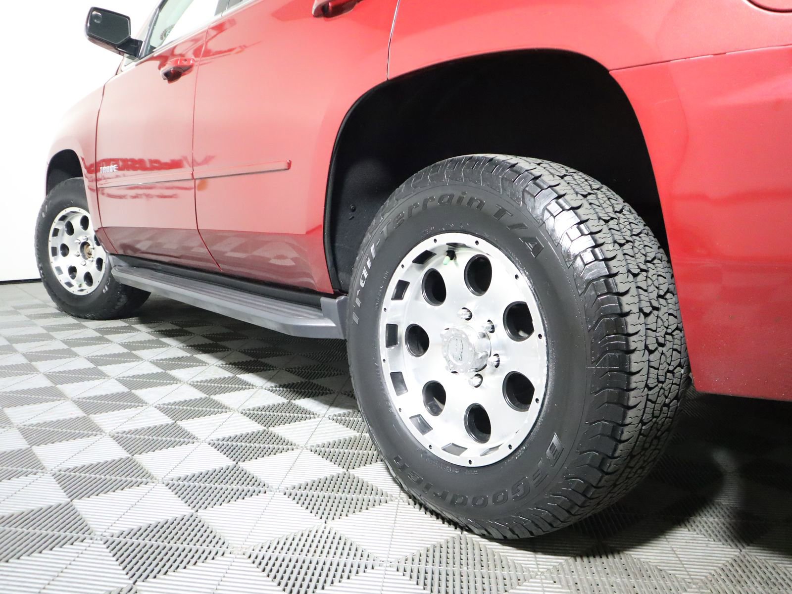 Used 2015 Chevrolet Tahoe LT AWD/4WD image 13