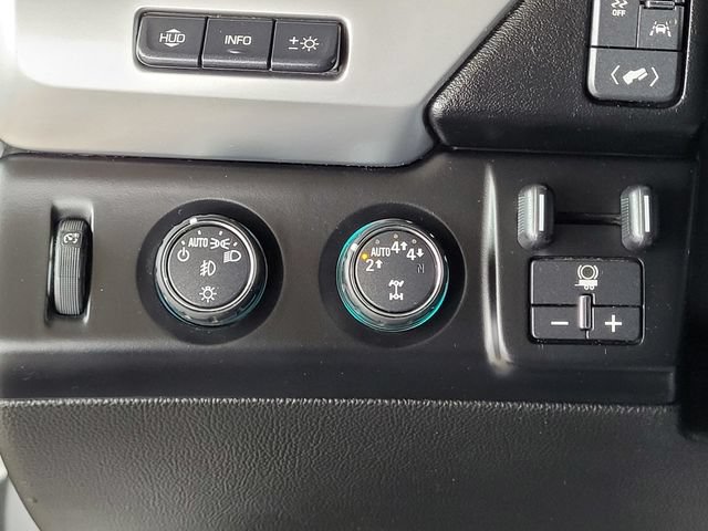 Used 2018 Chevrolet Tahoe Premier AWD/4WD image 12