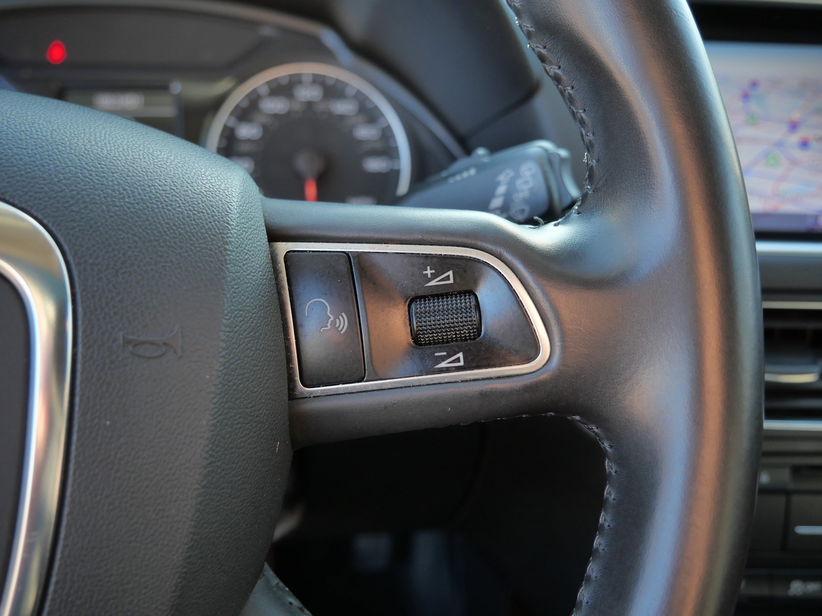 Used 2012 Audi Q5 3.2 Premium Plus image 28