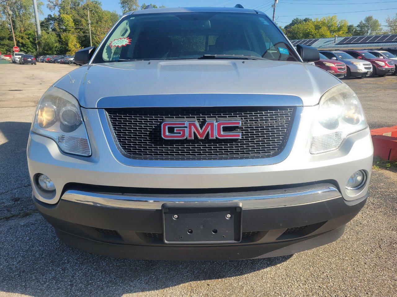 Used 2012 GMC Acadia SLE image 2