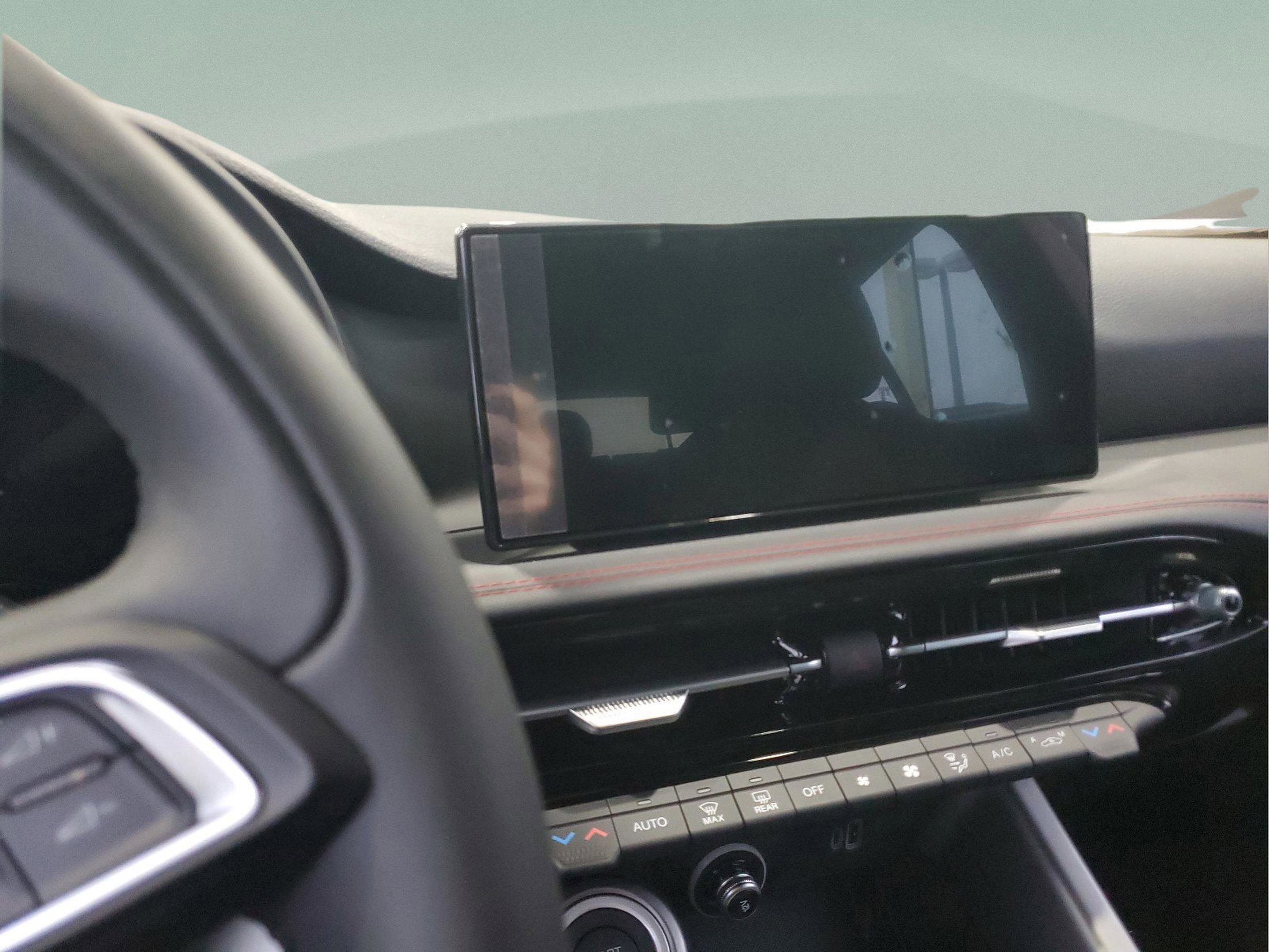 Used 2024 Dodge Hornet R/T Plus w/ Tech Pack Plus w/o Parking image 21