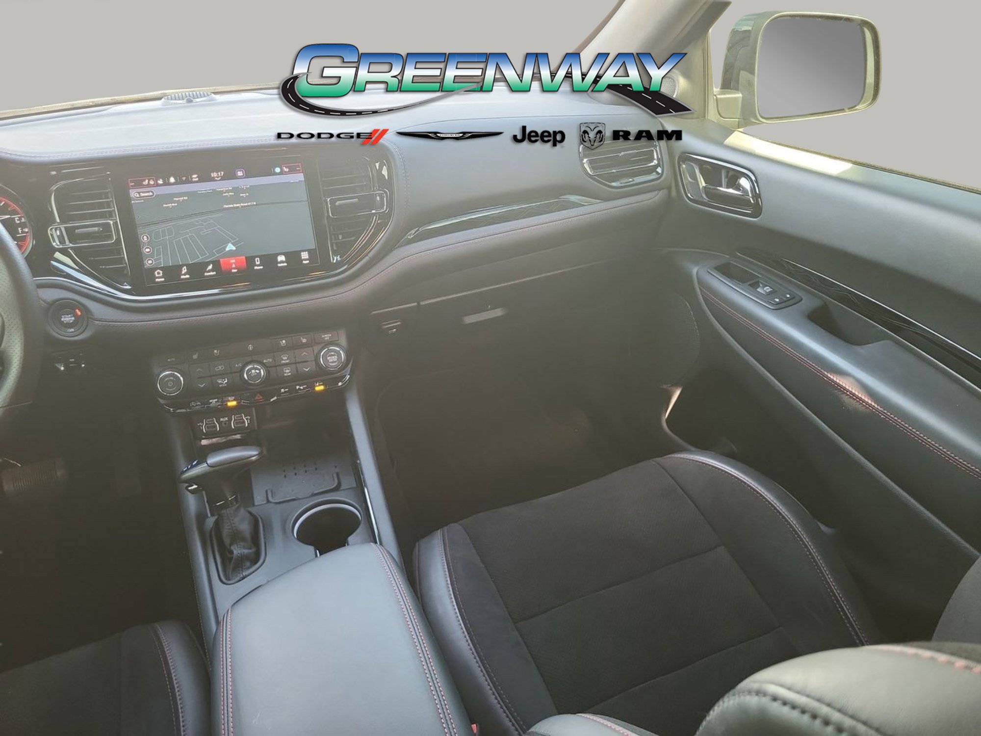 Used 2025 Dodge Durango GT image 11