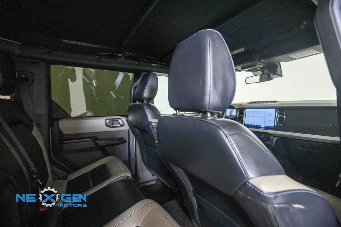 Used 2024 Ford Bronco Wildtrak AWD/4WD image 44