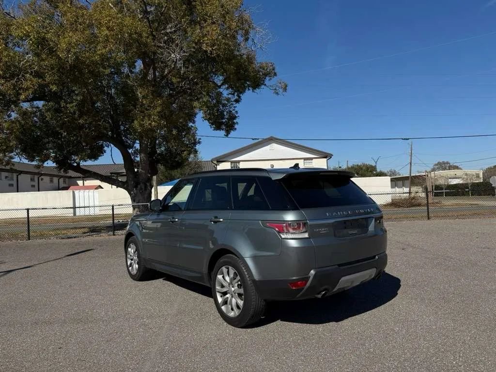 Used 2016 Land Rover Range Rover Sport HSE image 5