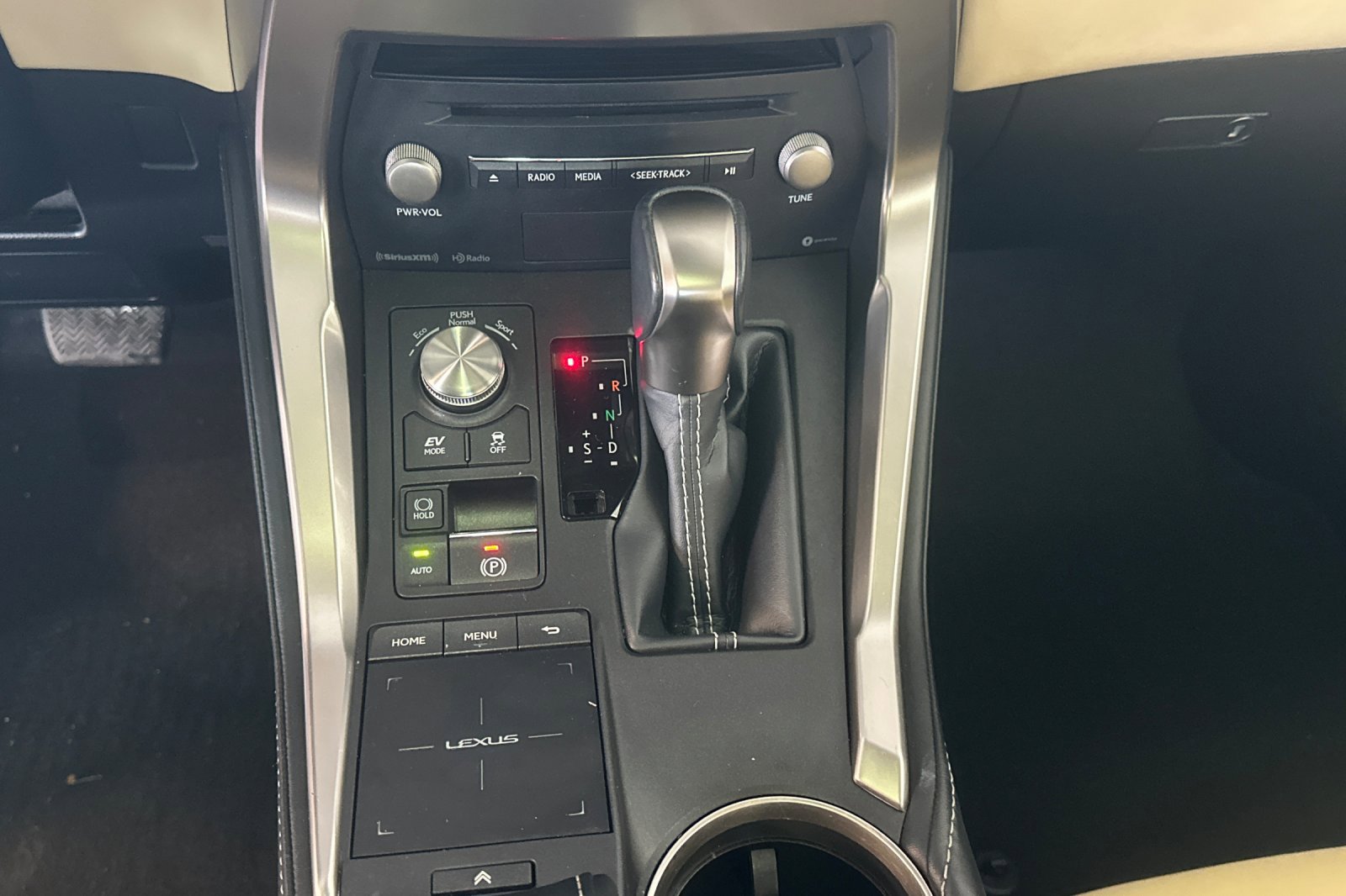 Used 2021 Lexus NX 300h AWD w/ Accessory Package 2 image 19