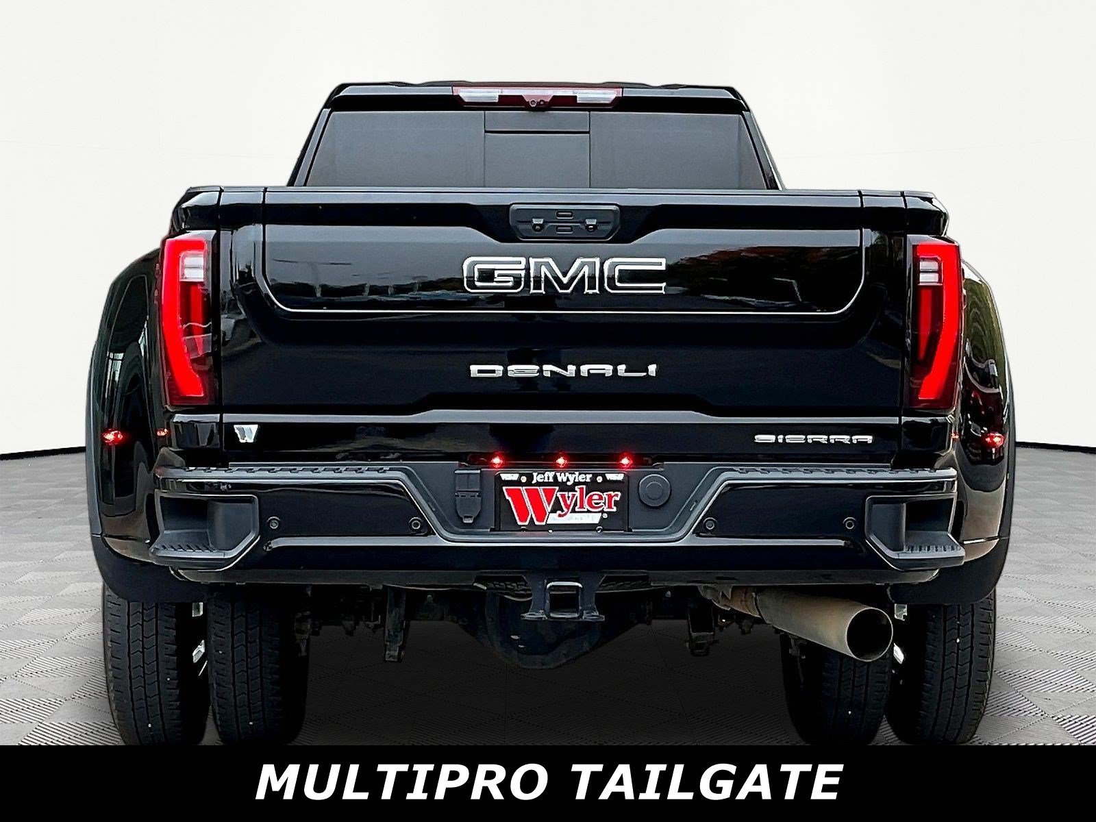 Used 2024 GMC Sierra 3500 Denali w/ Technology Package AWD/4WD image 5