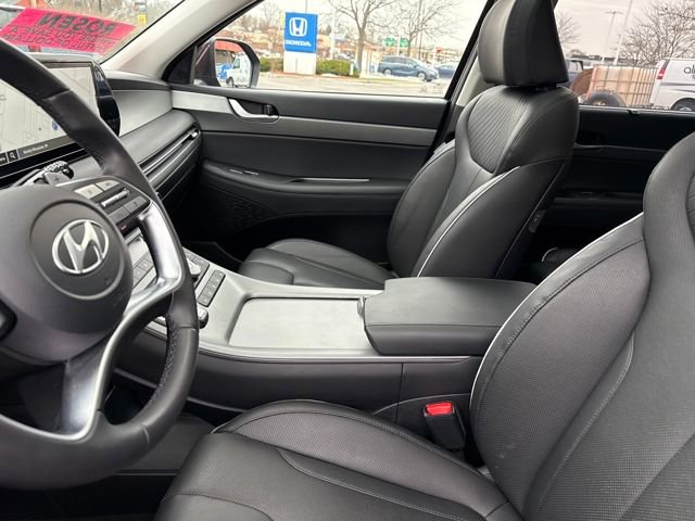 Used 2023 Hyundai Palisade SEL w/ Premium Package image 14