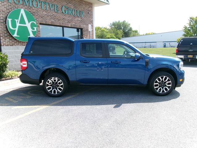 Used 2023 Ford Maverick Lariat w/ Lariat Luxury Package FWD image 6