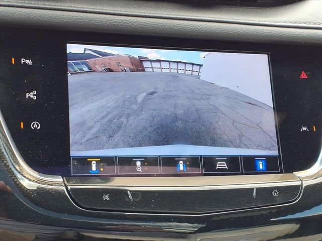 Used 2023 Cadillac XT6 Sport w/ Technology Package AWD/4WD image 24