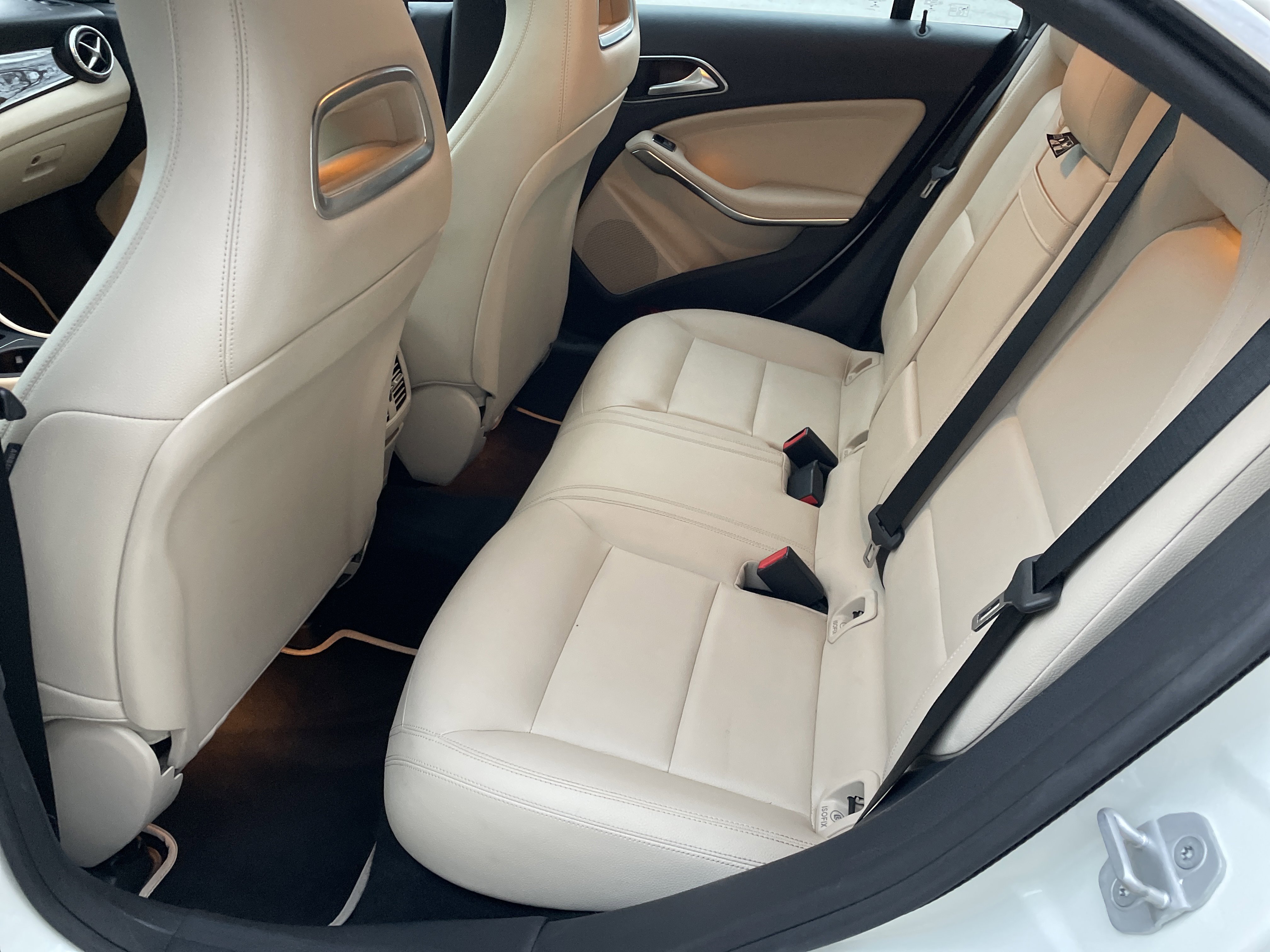 Used 2018 Mercedes-Benz CLA 250 CLA 250 Coupe image 37