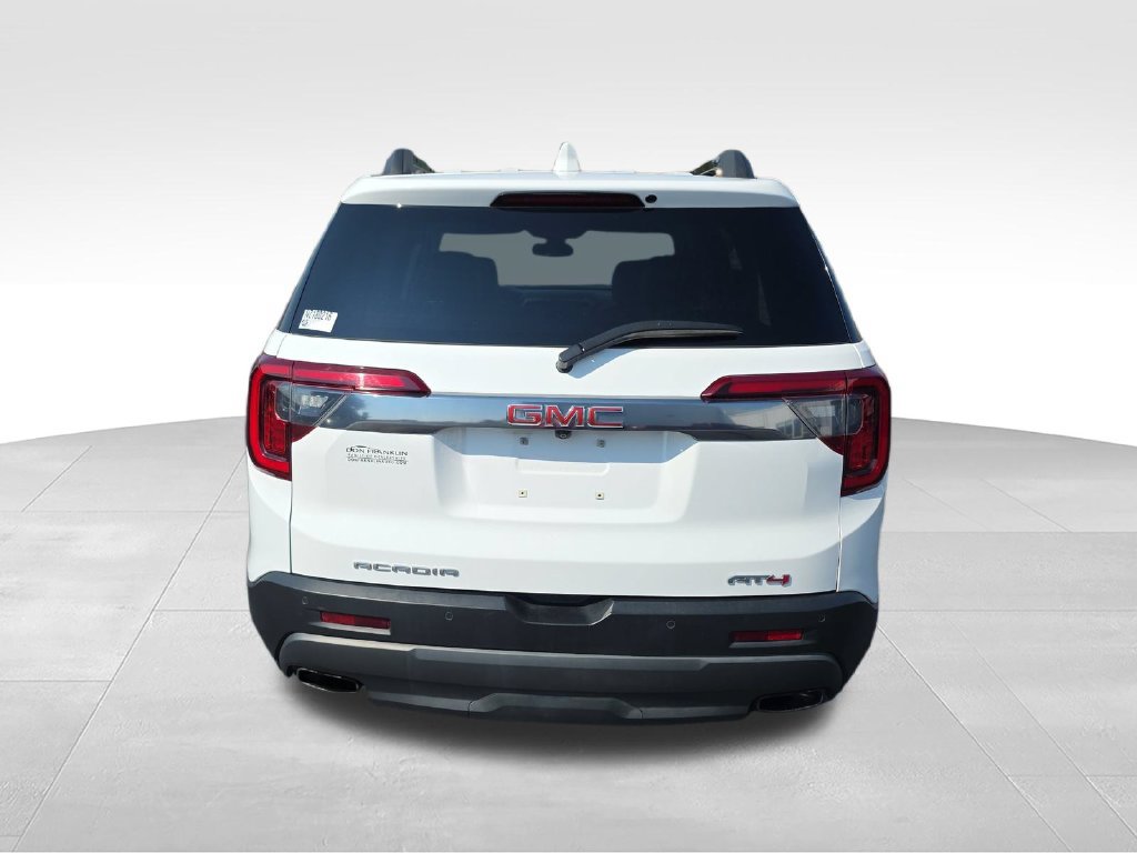 Used 2022 GMC Acadia AT4 w/ Technology Package AWD/4WD image 4