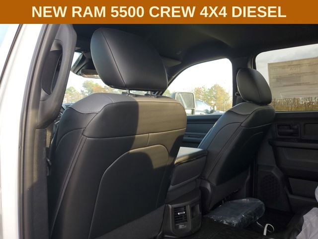 New 2025 RAM 5500 Tradesman AWD/4WD image 37