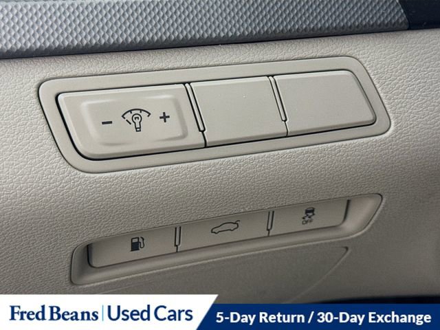 Used 2015 Hyundai Sonata SE FWD image 12