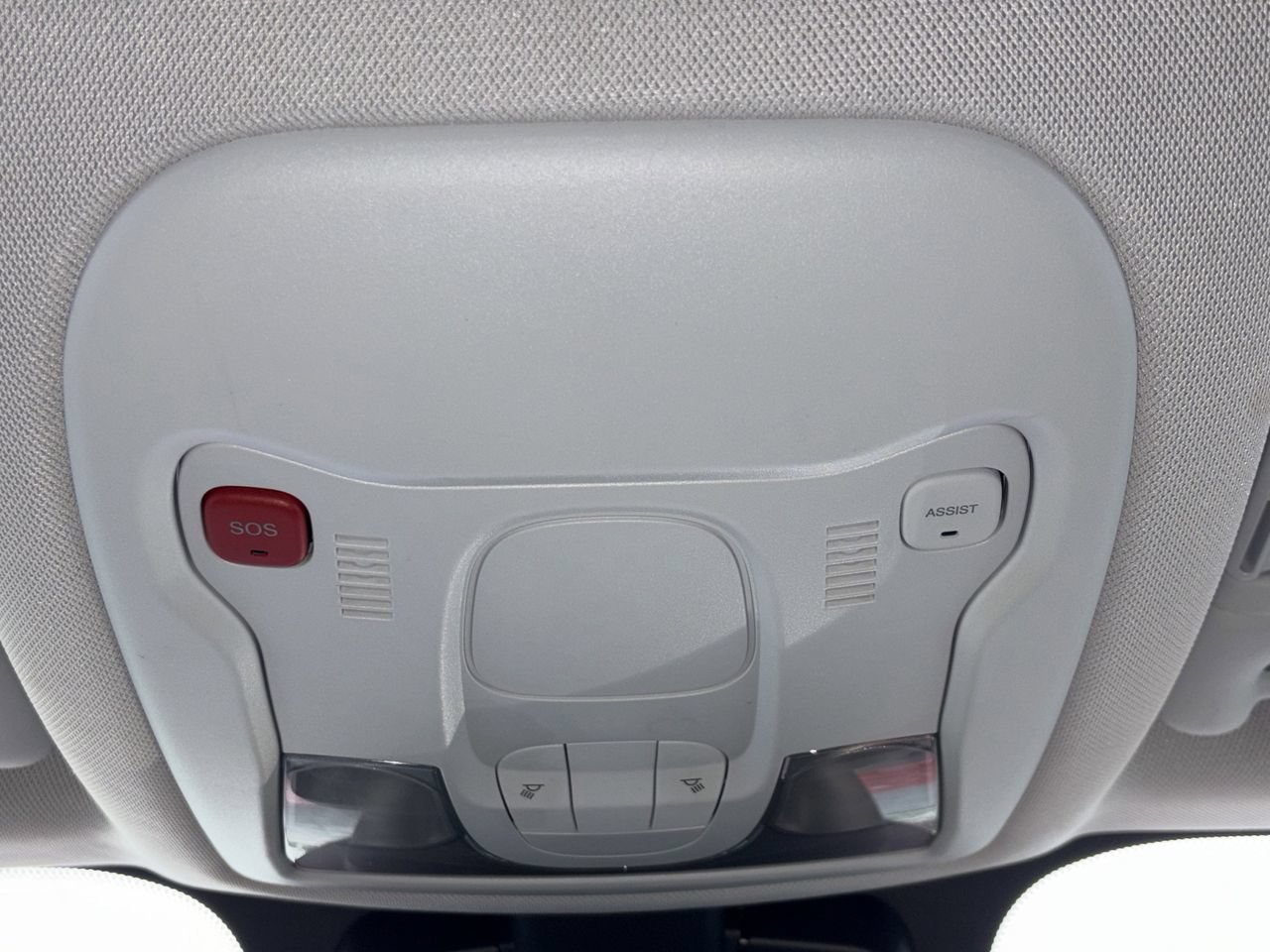 Used 2023 Jeep Renegade Latitude AWD/4WD image 16