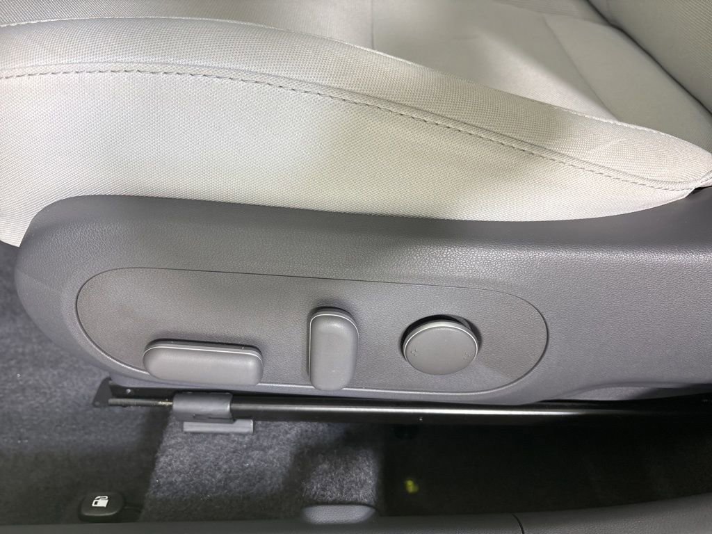 Used 2024 Hyundai Kona SEL w/ Convenience Package image 15