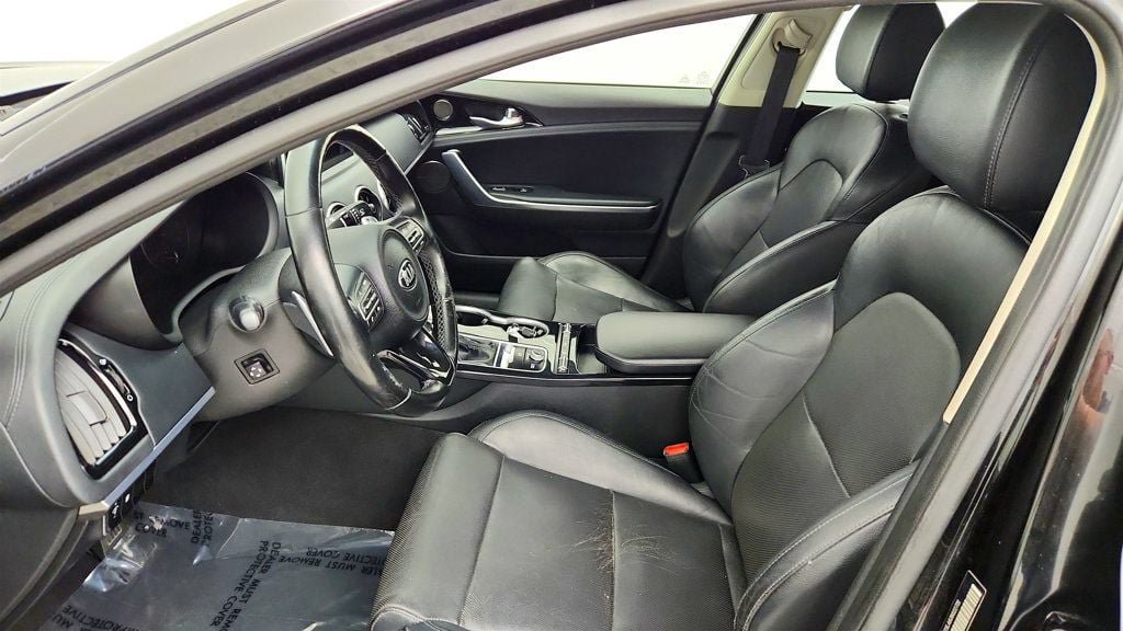 Used 2018 Kia Stinger Premium AWD/4WD image 21