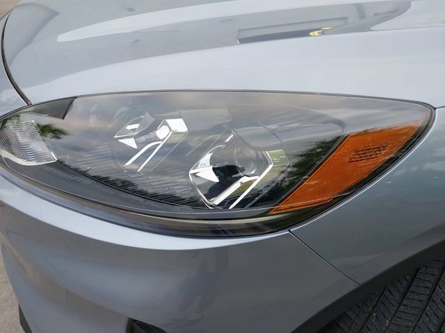 Certified 2022 Ford Escape SE w/ SE Sport Appearance Package FWD image 29
