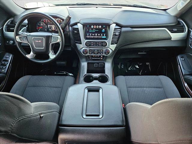 Used 2017 GMC Yukon SLE w/ SLE Value Package image 16