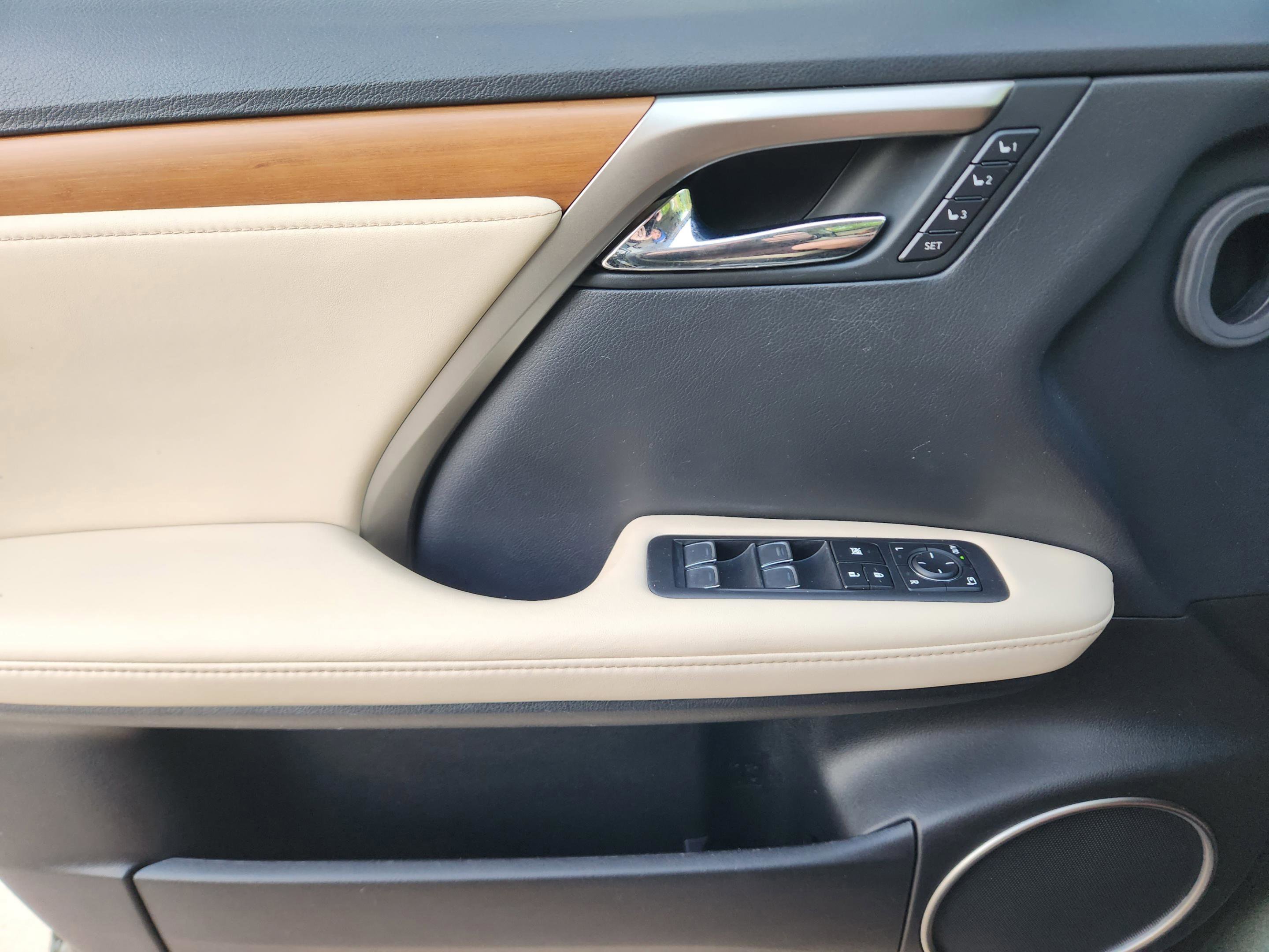 Used 2021 Lexus RX 350 FWD w/ Premium Package image 20