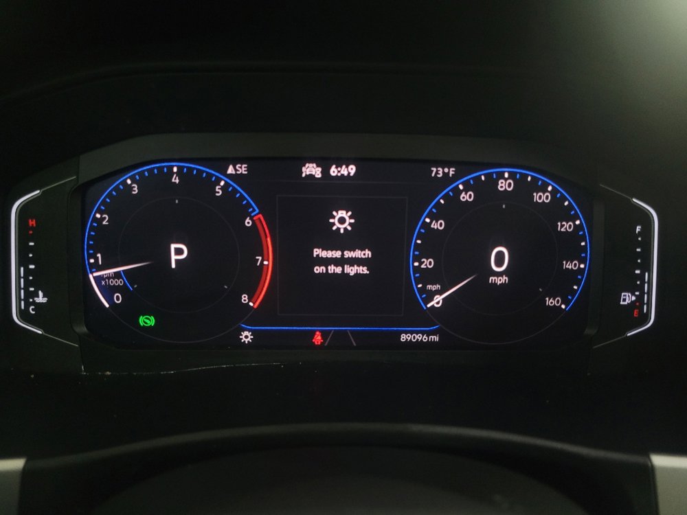 Used 2021 Volkswagen Atlas Cross Sport SEL image 23