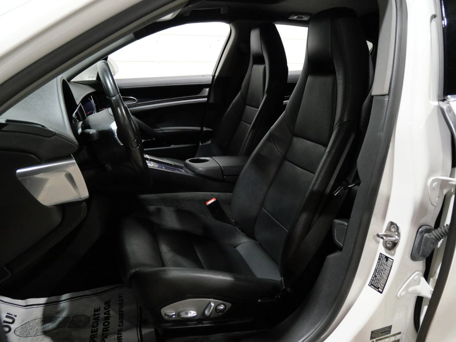 Used 2011 Porsche Panamera S RWD image 13