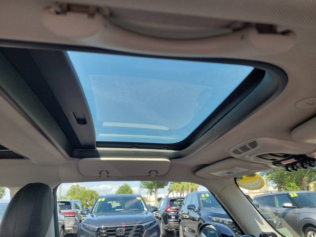 Used 2018 MINI Cooper S FWD image 8