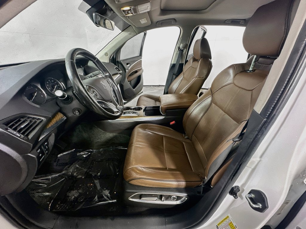 Used 2019 Acura MDX w/ Advance Package AWD/4WD image 16