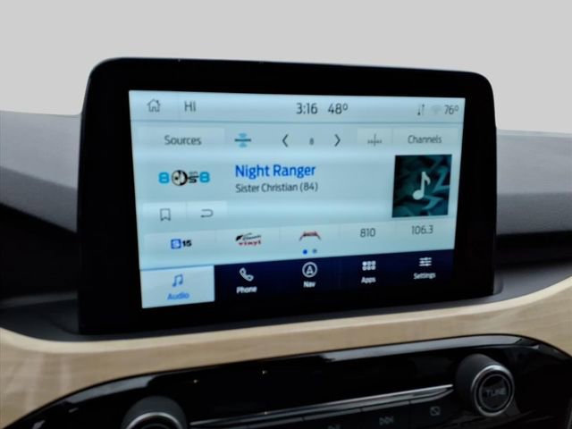 Used 2022 Ford Escape Titanium w/ Titanium Elite Package AWD/4WD image 17