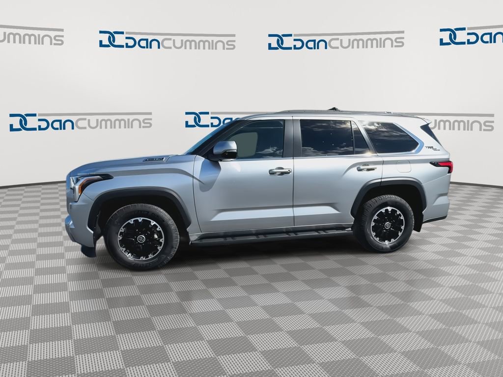 Used 2024 Toyota Sequoia SR5 w/ SR5 Premium Package AWD/4WD image 5