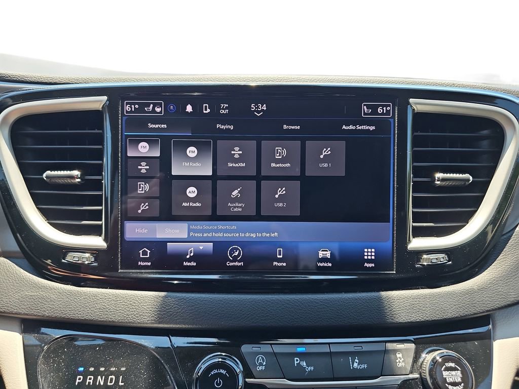 Used 2023 Chrysler Pacifica Touring-L FWD image 21