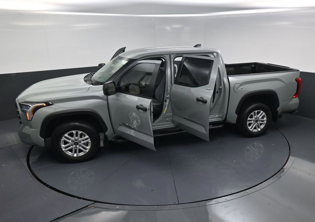 Used 2024 Toyota Tundra SR5 image 23