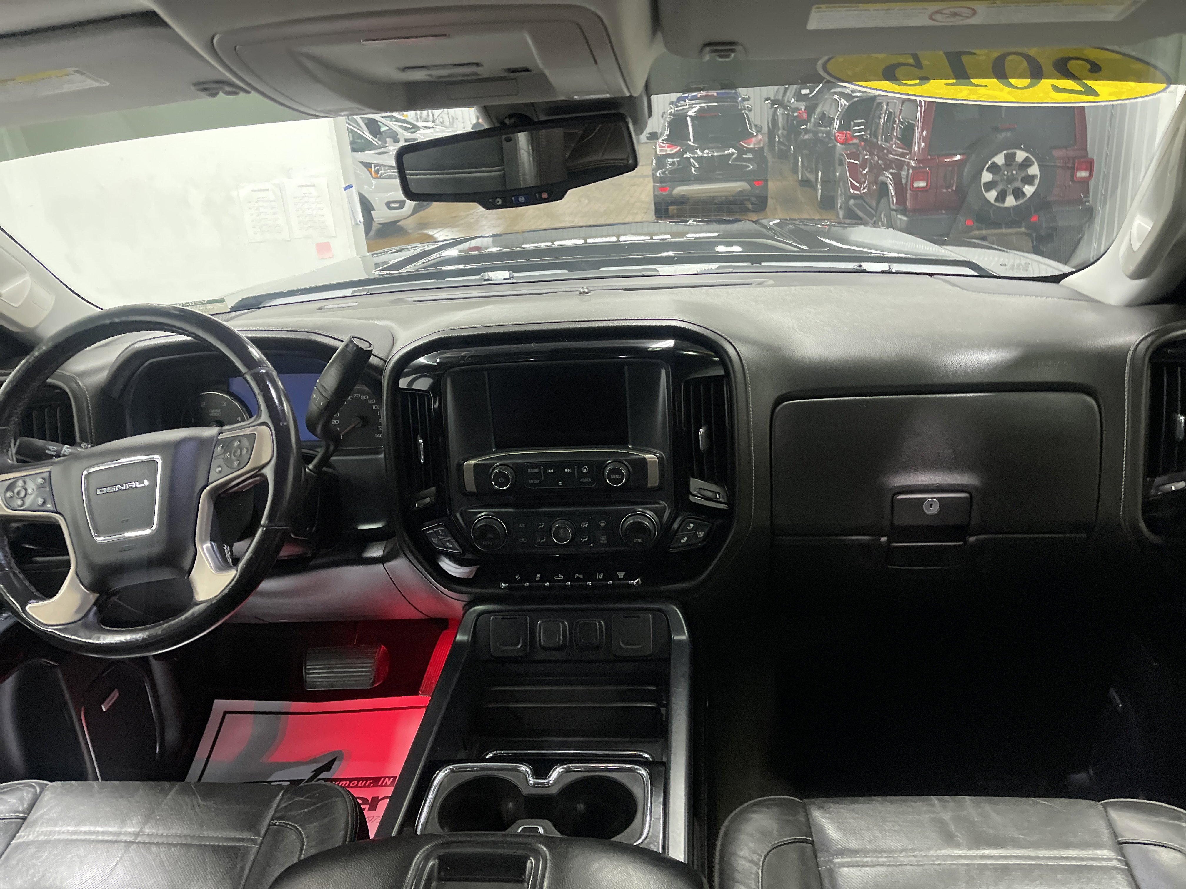 Used 2015 GMC Sierra 3500 Denali w/ Duramax Plus Package image 22