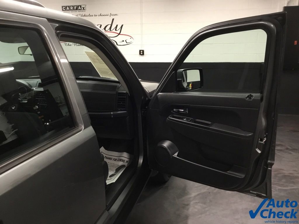 Used 2012 Jeep Liberty Sport AWD/4WD image 37
