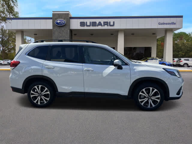 Used 2023 Subaru Forester Limited AWD/4WD image 7