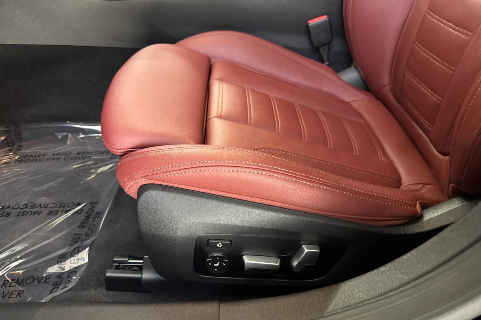 Used 2023 BMW i4 eDrive35 image 14
