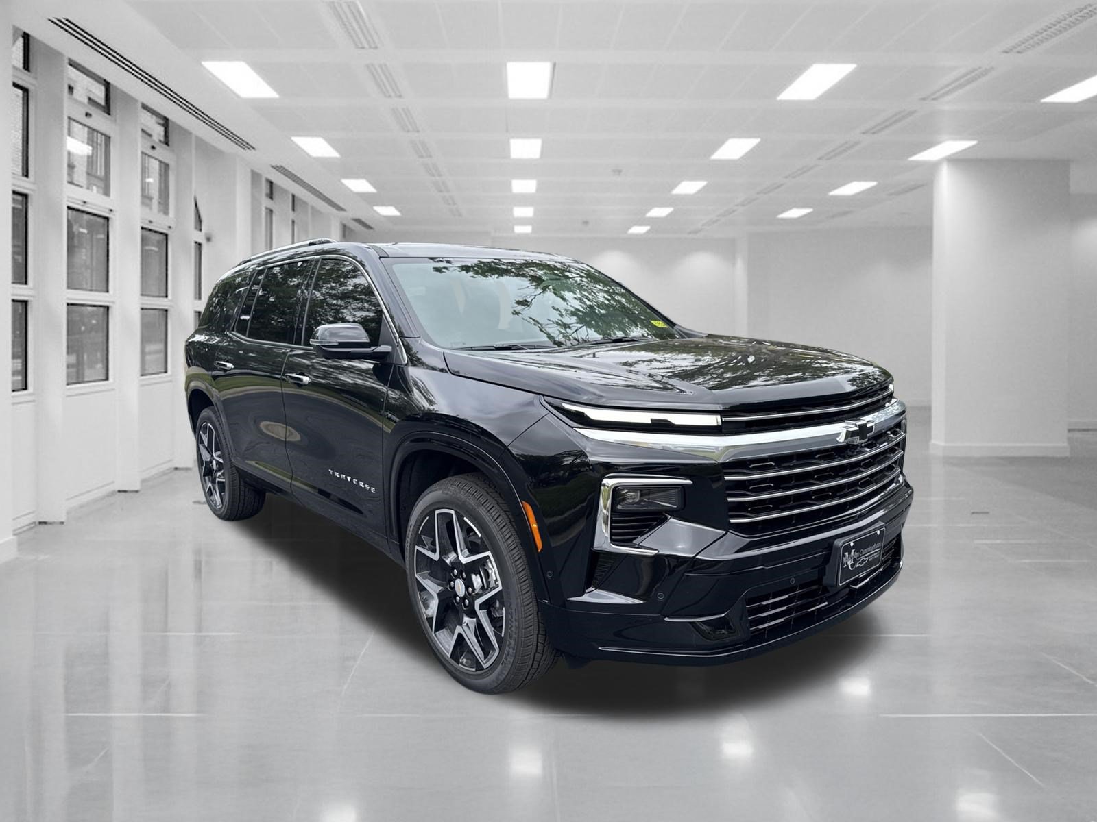 New 2026 Chevrolet Traverse High Country FWD image 3