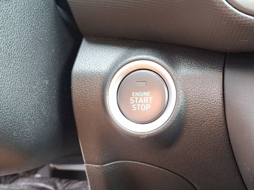 Used 2023 Hyundai Kona SEL w/ Cargo Package image 22