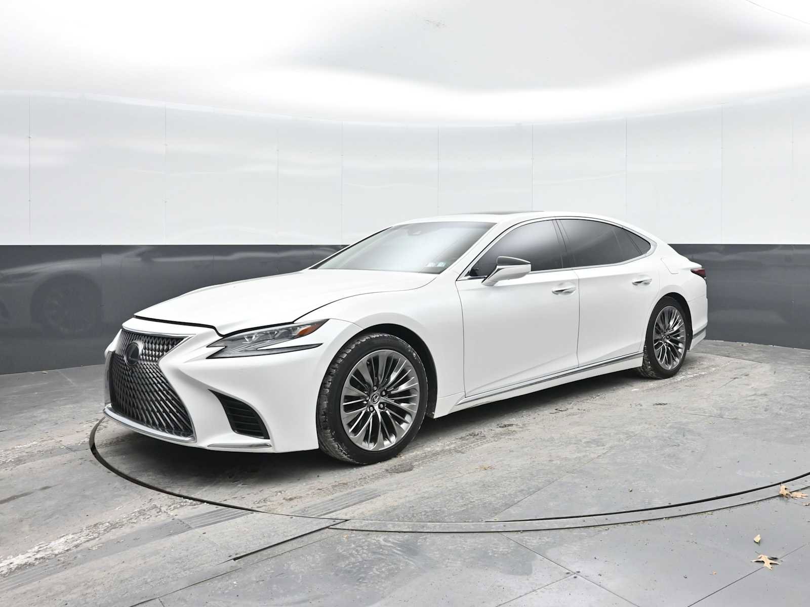 Used 2019 Lexus LS 500 w/ Interior Upgrade Package image 5