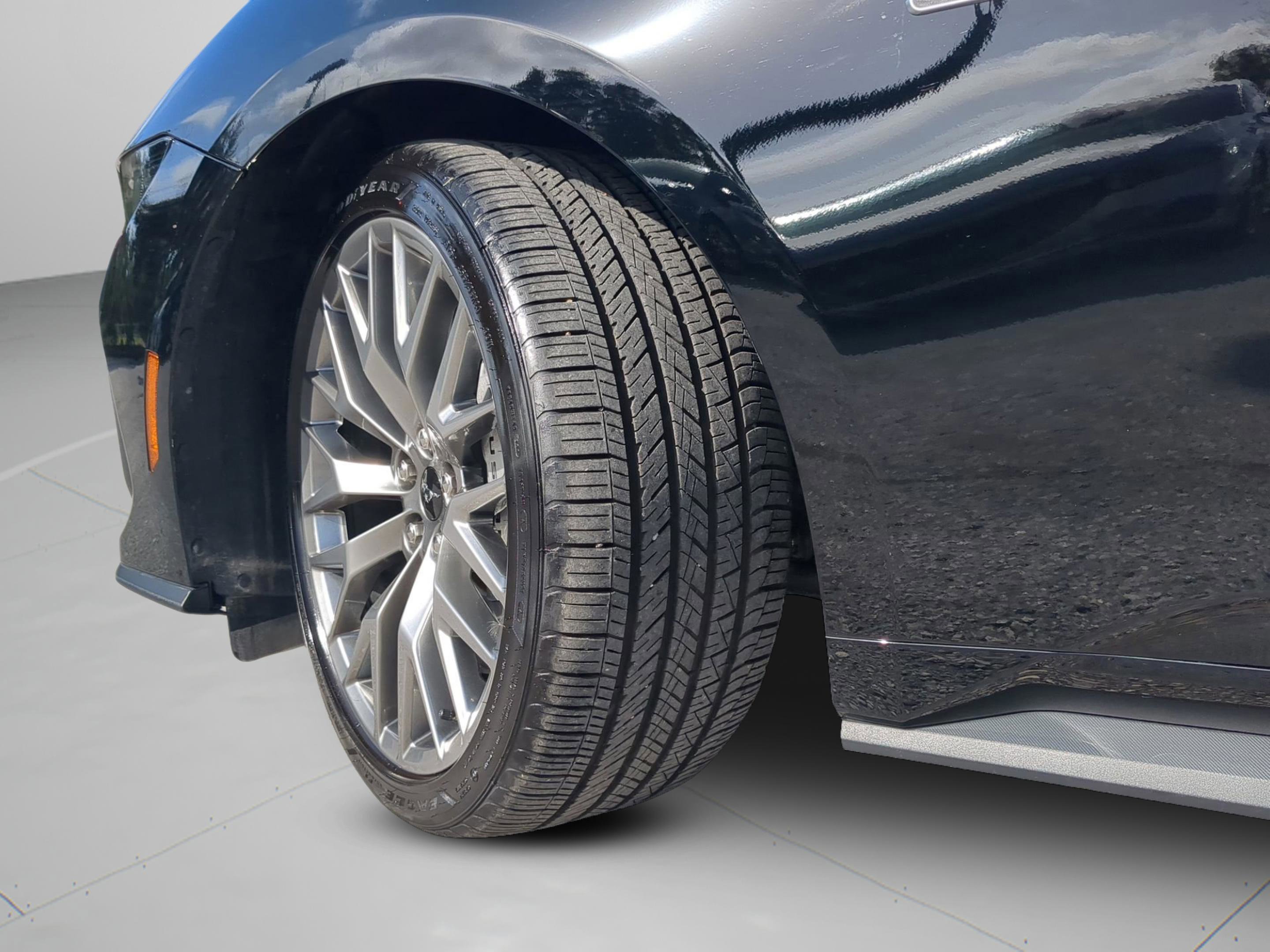 Used 2025 Ford Mustang GT Premium image 63