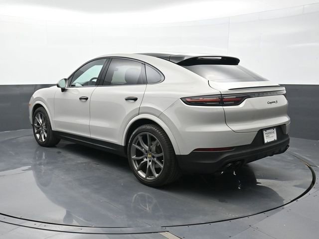 Certified 2022 Porsche Cayenne S image 3